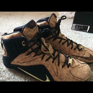 Nike LeBron 12 Cork Size 13